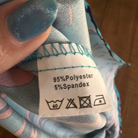 Blue and Pink Tank Top with Vibrant Design - Picture 6 of 6